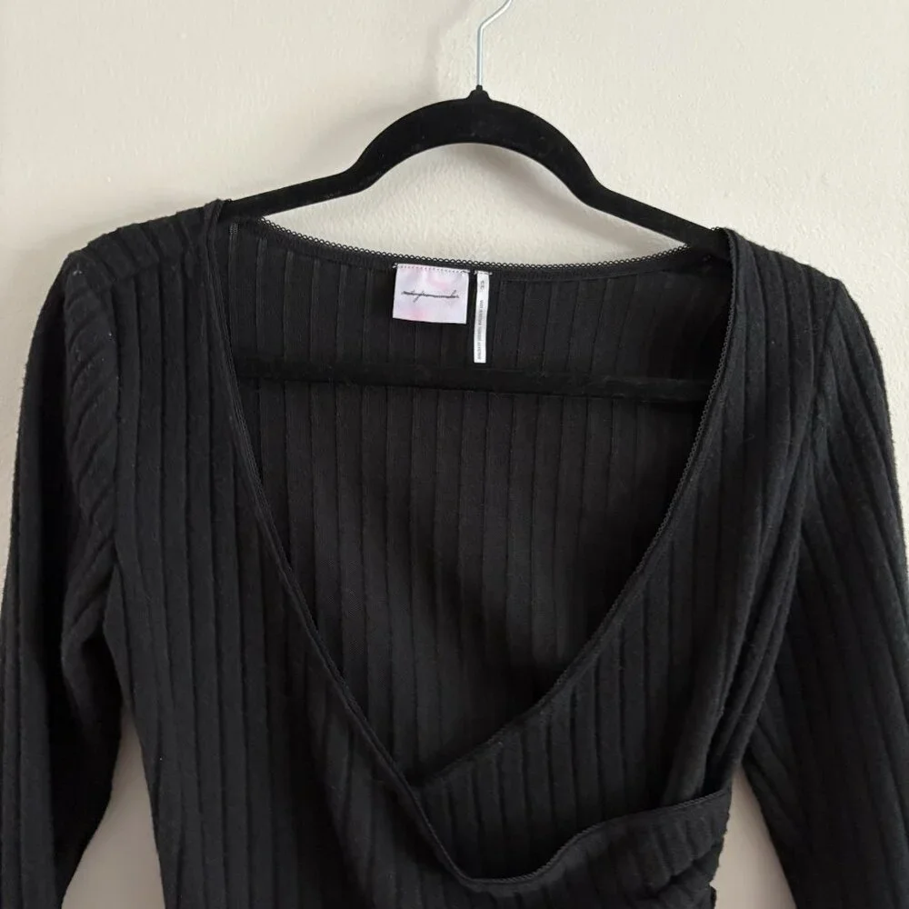 Out From Under Urban Outfitters Women M Black Lila Brushed Rib Cropped Wrap Top